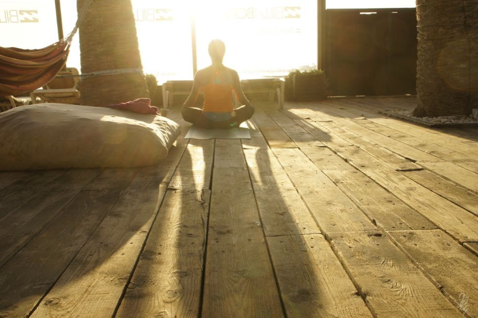 Morning Yoga at Billabong Surfcamp at Sunrise