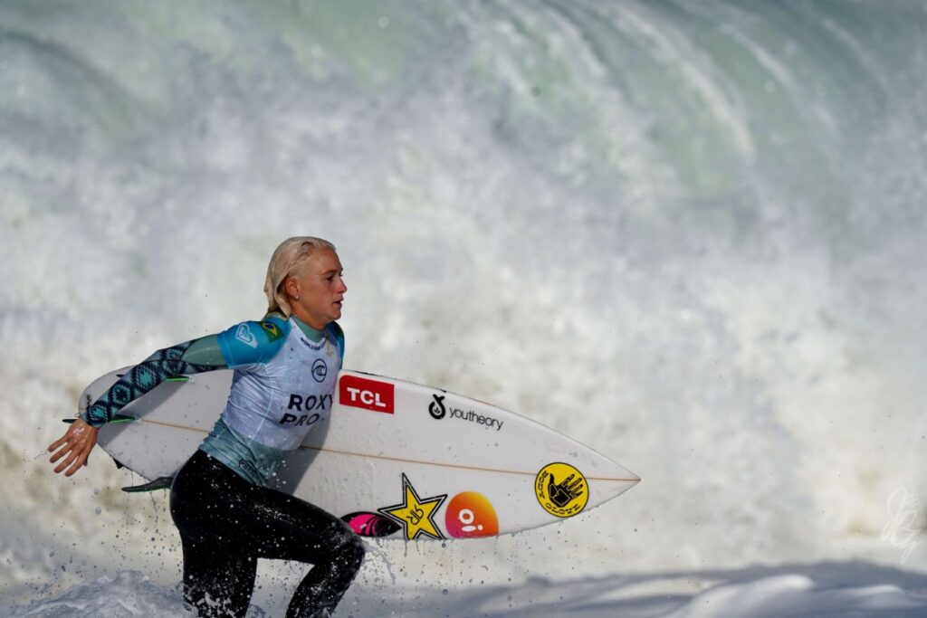 Surfer Tatiana Weston-Webb at the Roxy Pro France 2019