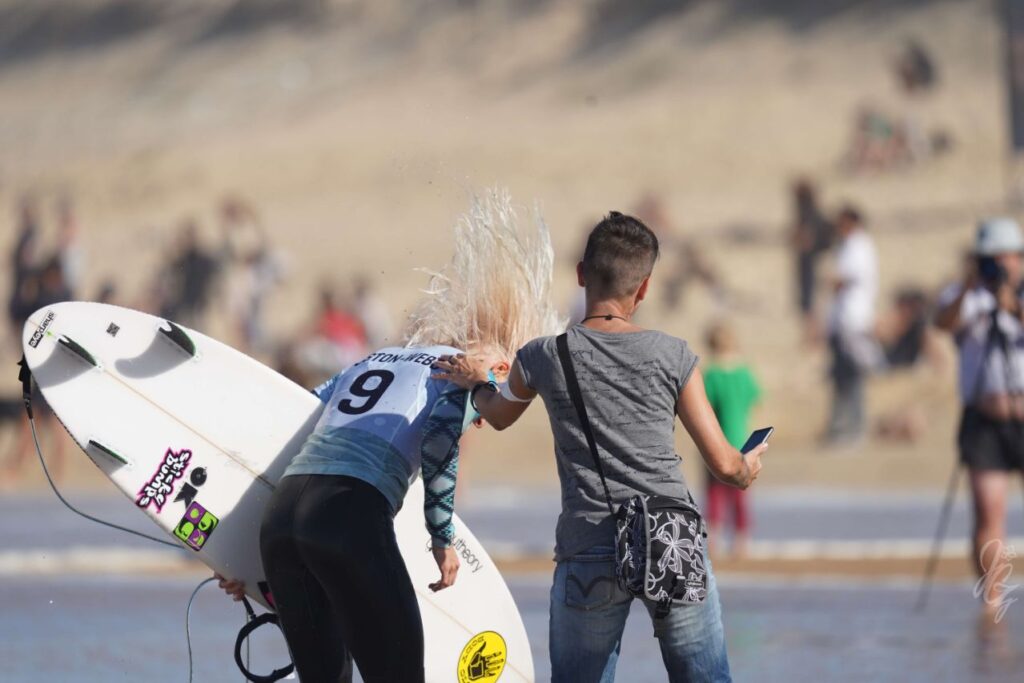 Surfer Tatiana Weston-Webb at the Roxy Pro France 2019