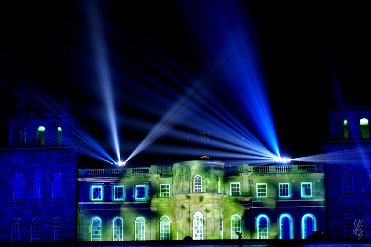 Light show at Blenheim Palace