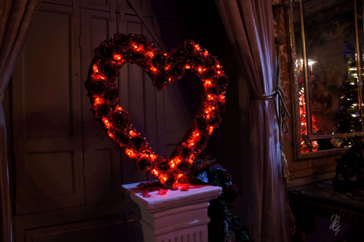 Alice in the Palace at Bleinheim Palace for Christmas