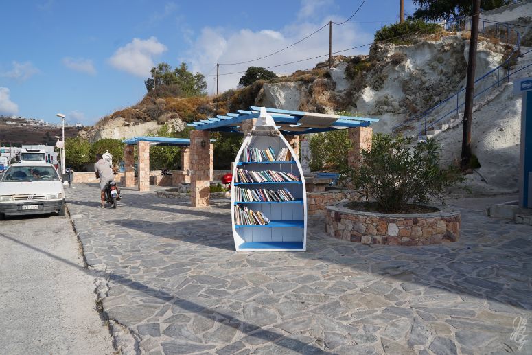 Little library in Kimolos