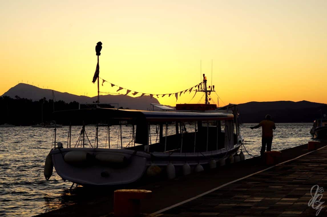 Sunset at the harbour of Poros