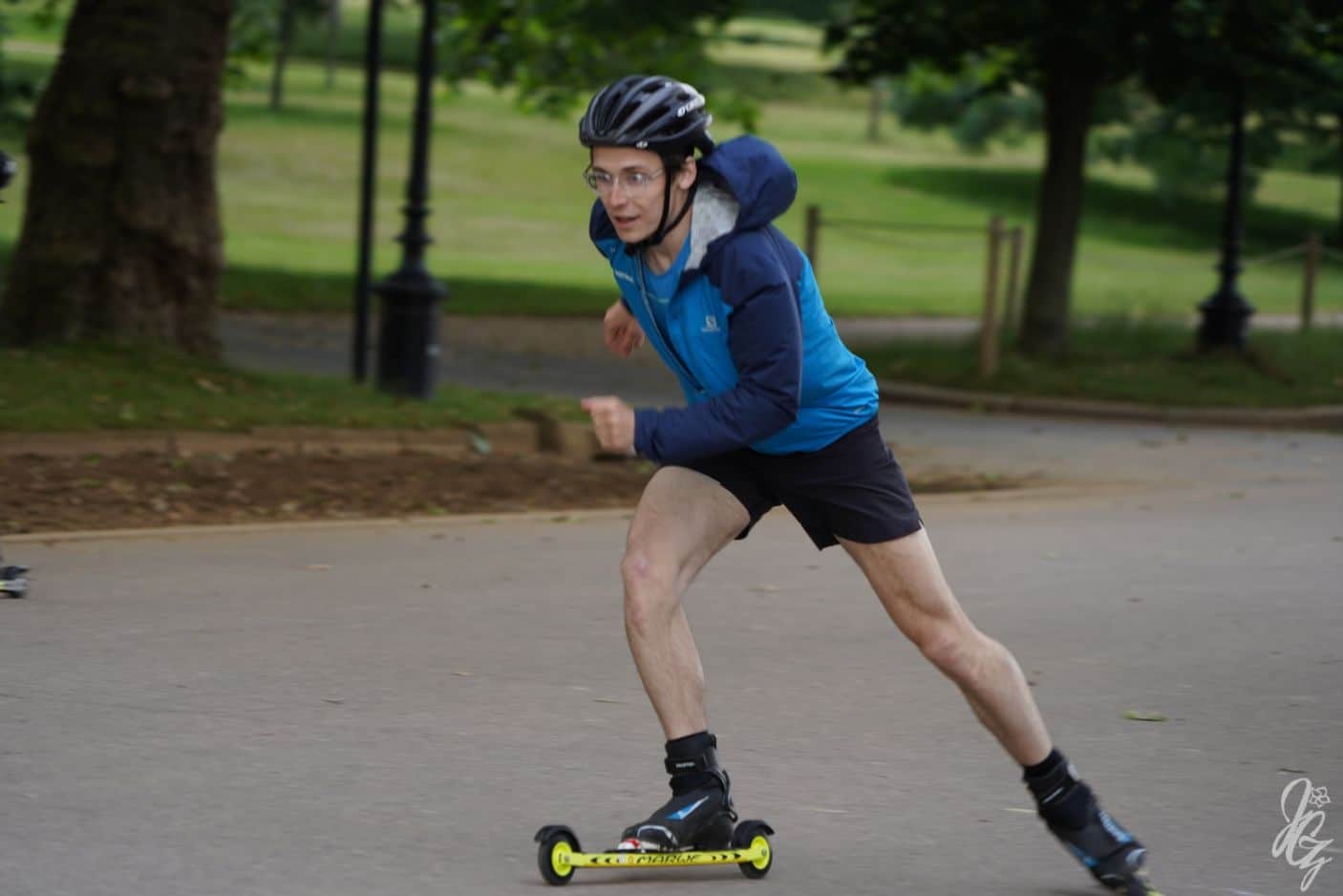 Rollerskiing in Hyde Park, London
