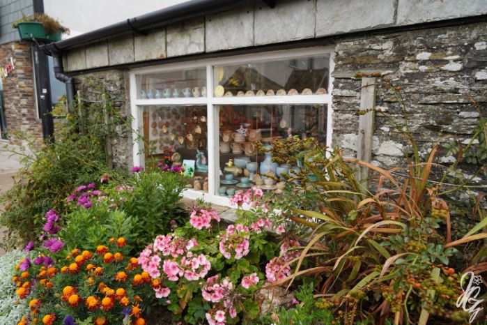 A shop window in Tintagel Village