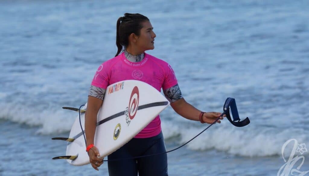 Brisa Hennessy at the Roxy Pro France 2021