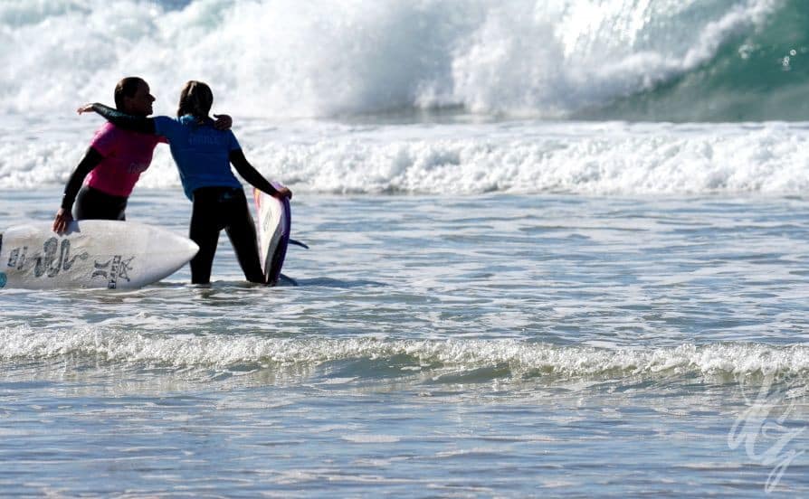 India Robinson and Caitlin Simmers at the Roxy Pro France 2021