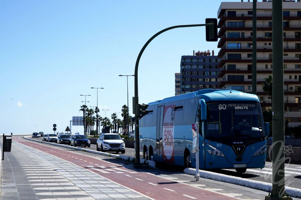 Buses in Gran Canaria