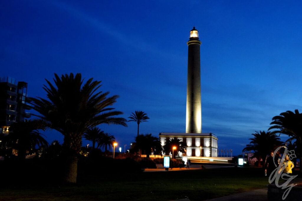 Faro de Maspalomas in Gran Canaria at sunset
