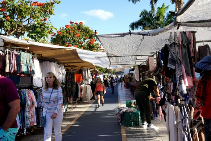 Market in Puerto de Mogan in Gran Canaria