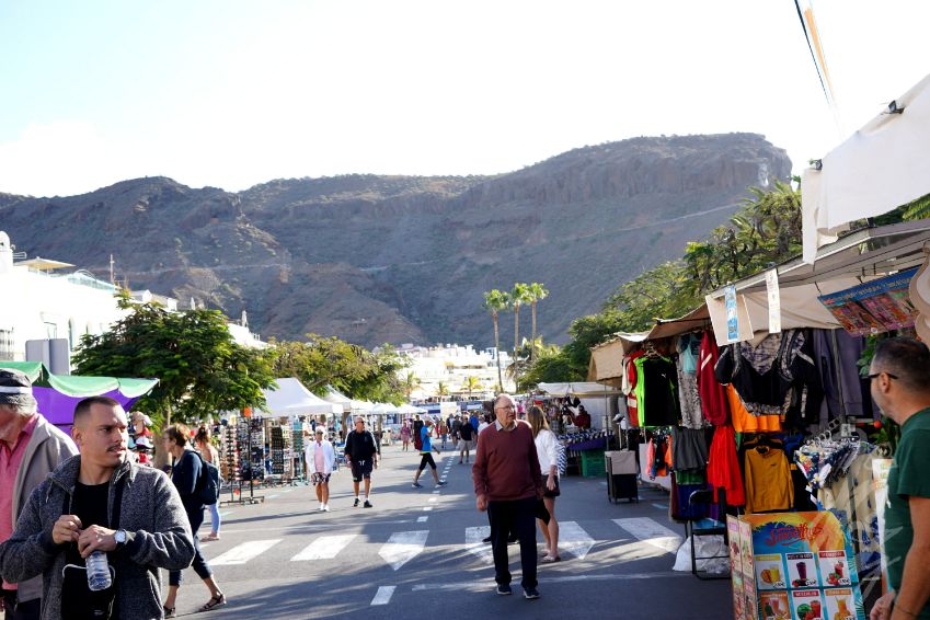 Market in Puerto de Mogan in Gran Canaria