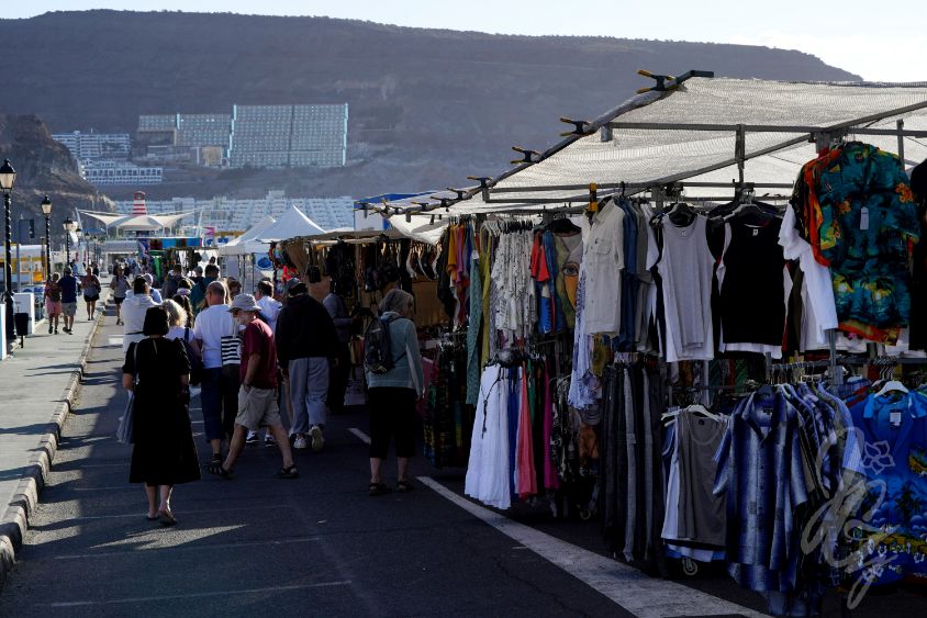 Market in Puerto de Mogan in Gran Canaria
