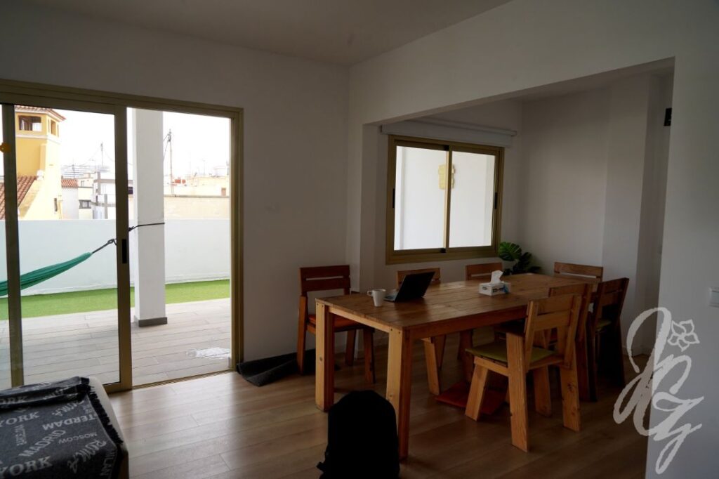 Dining area at The Roof coliving in Las Palmas