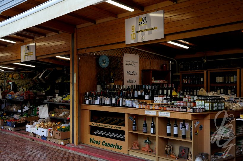 Market in Santa Brigida in Gran Canaria