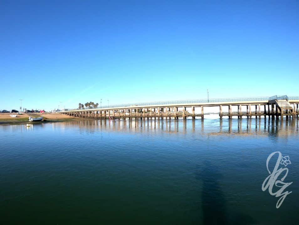 Paddleboarding at the Ria Formosa in Praia de Faro