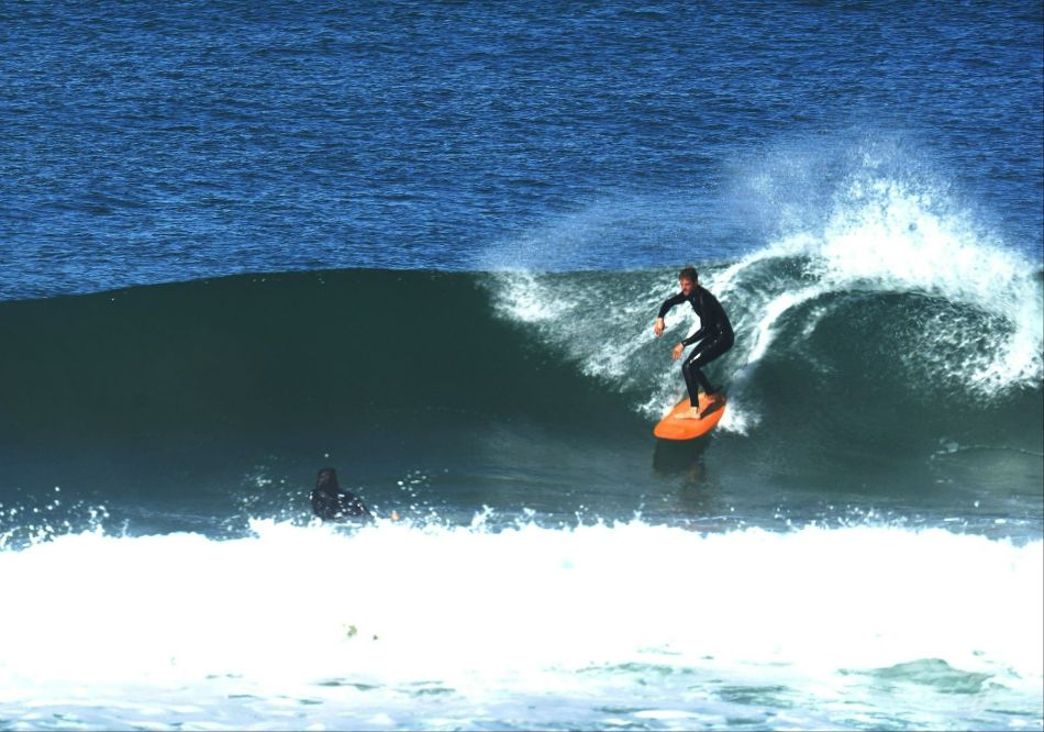 Surfers at Les Culs Nus in Hossegor