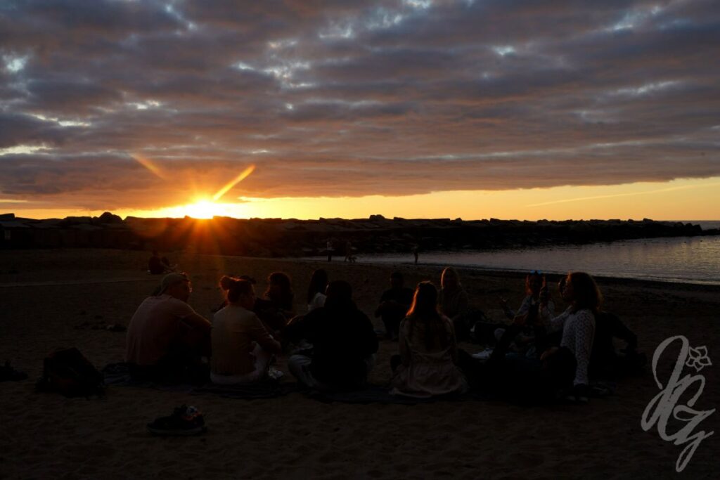 Workshop at the beach in Calheta at sunset