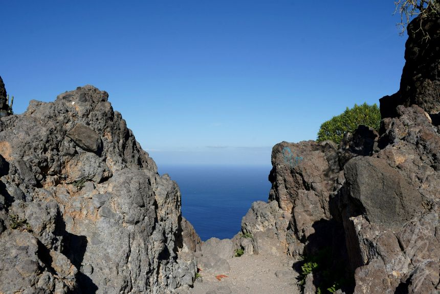 Hike to Gui Gui Beach in Gran Canaria