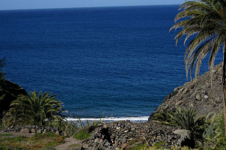 Hike to Gui Gui Beach in Gran Canaria