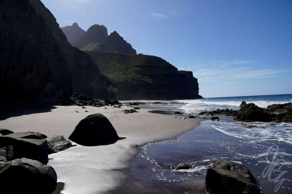 Hike to Gui Gui Beach in Gran Canaria