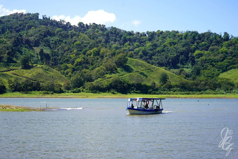 Travel from Monteverde to La Fortuna in Costa Rica