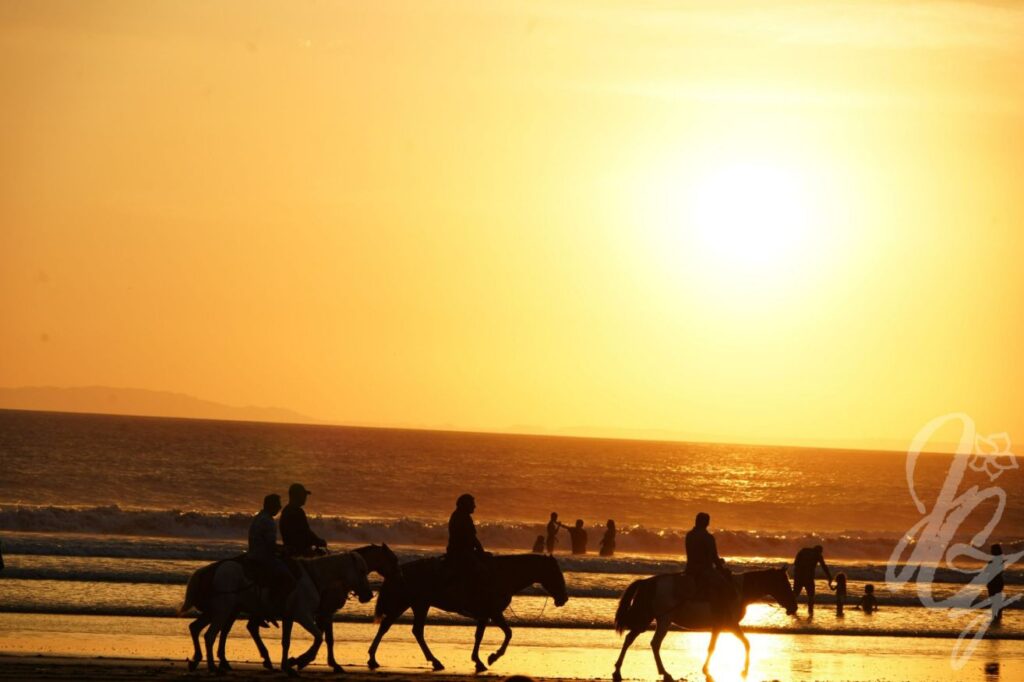 Sunset in Jaco in Costa Rica