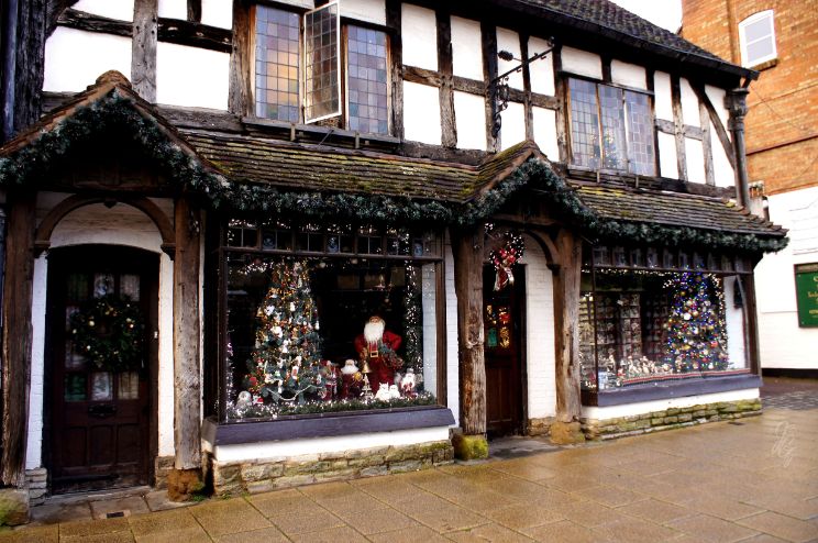 Christmas Shop on Henley Street in Stratford-Upon-Avon