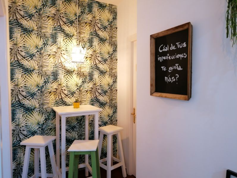 La Mesa Imperfecta in Conil