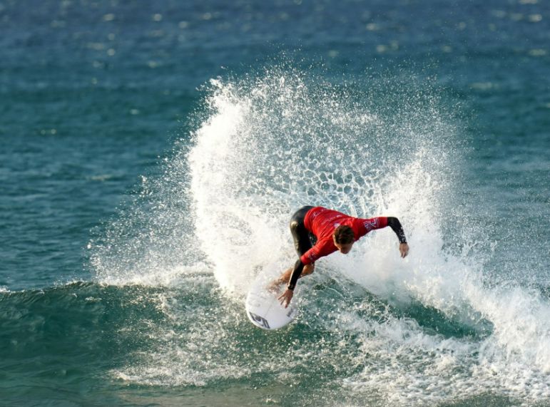Surfer in Zarautz