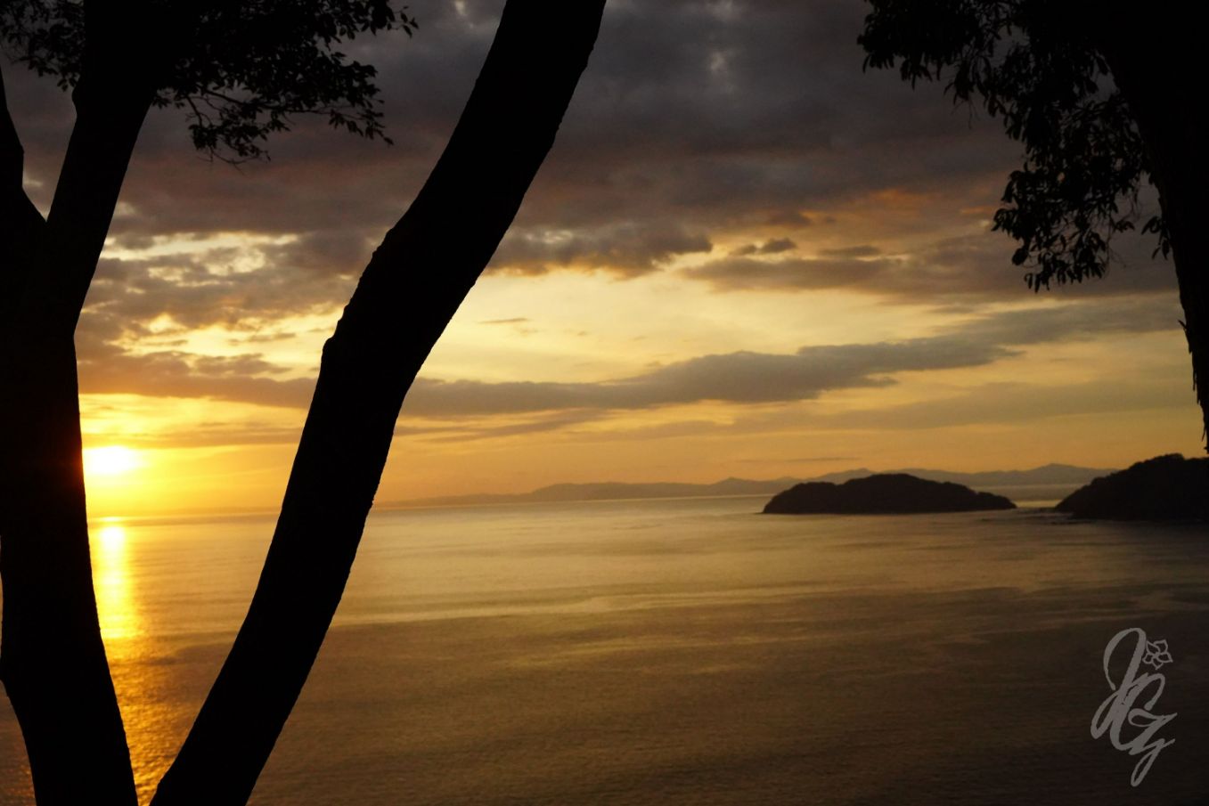 Sunset view over the sea in Jaco