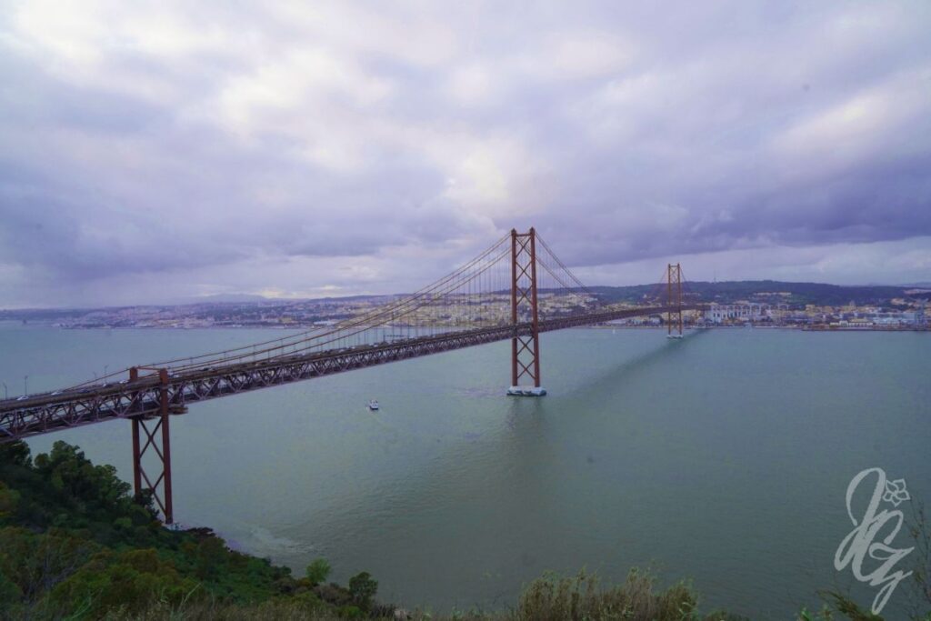 Ponte 25 de Abril in Lisbon