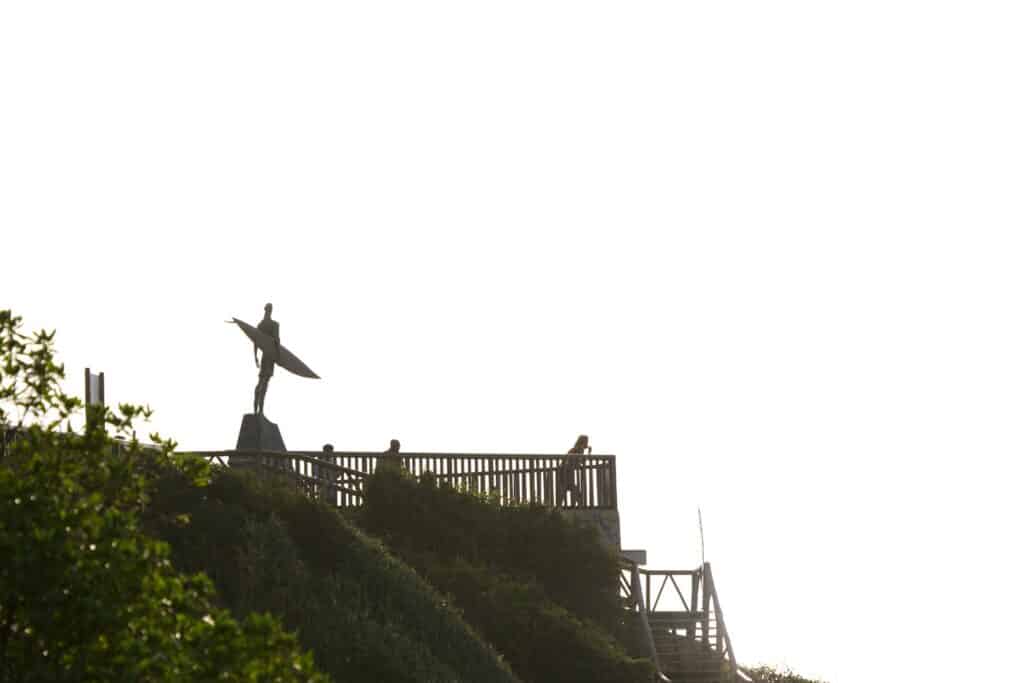 Surfer Statue overlooking Ribeira D'Ilhas