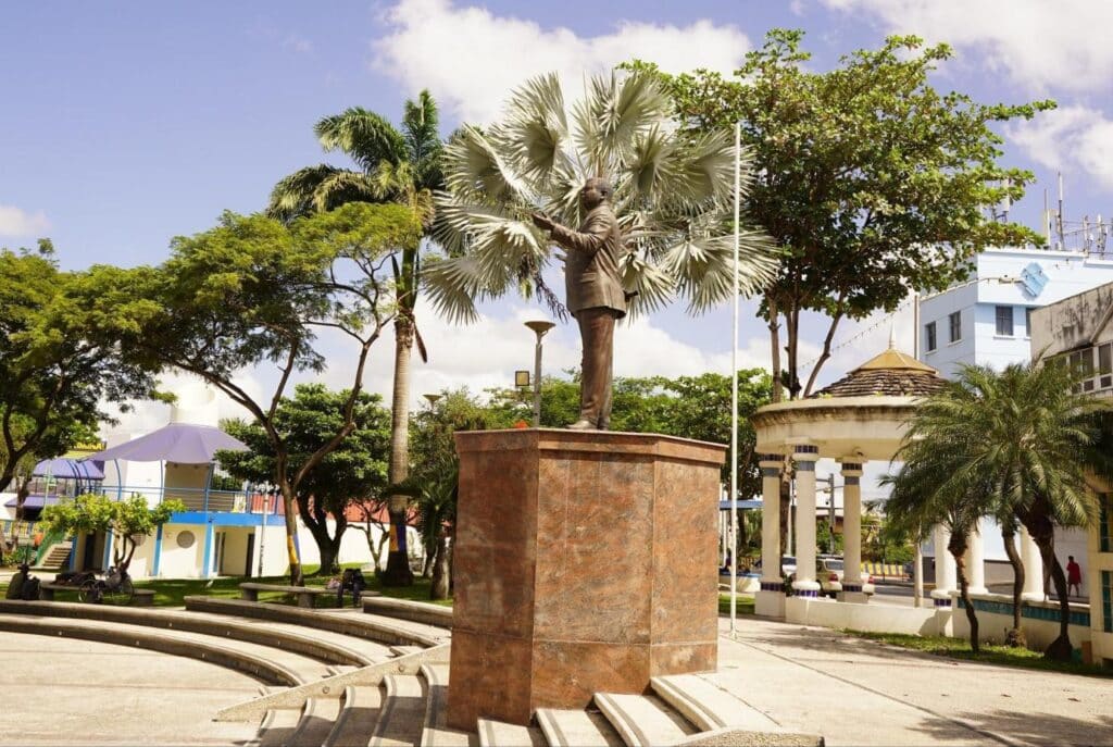 Status of Errol Barrow in Bridgetown