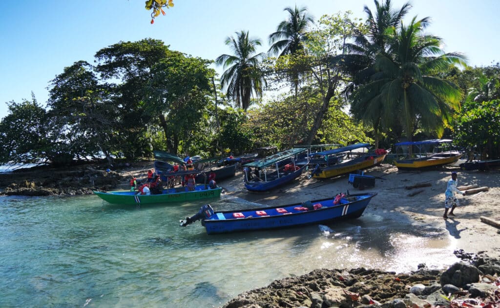 Boat trip in Cahuita