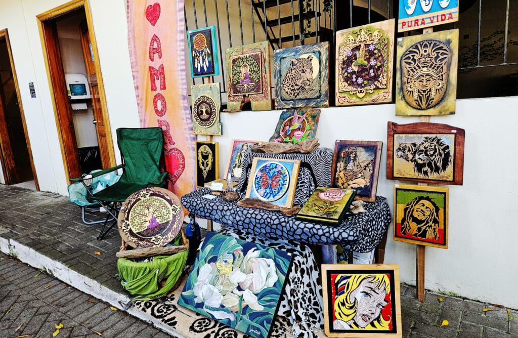 Farmers market in Dominical