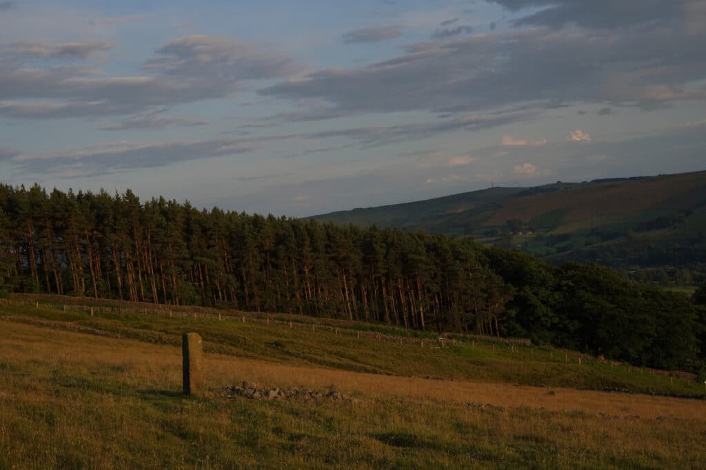 Walk to Bamford Edge at Golden Hour