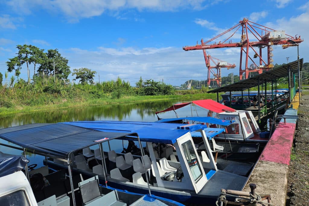 Boat dock in Moin for Tortuguero