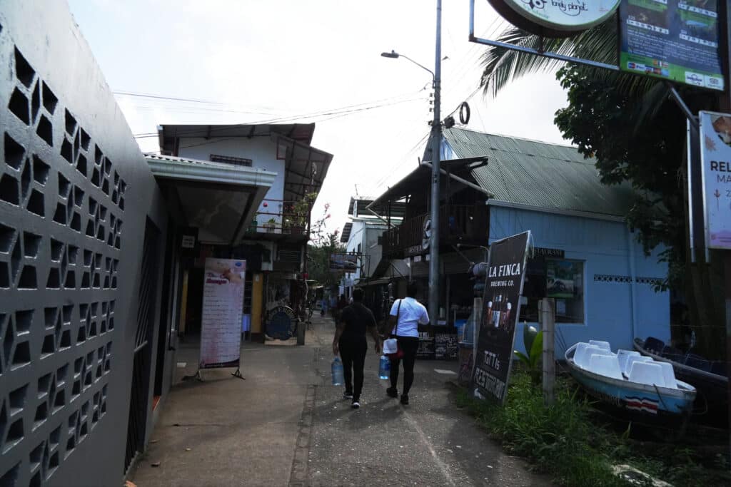 Tortuguero village