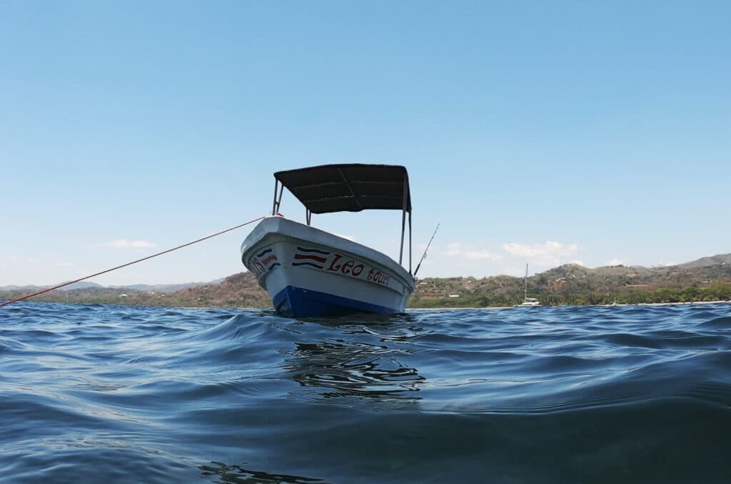 Boat by Leo tours