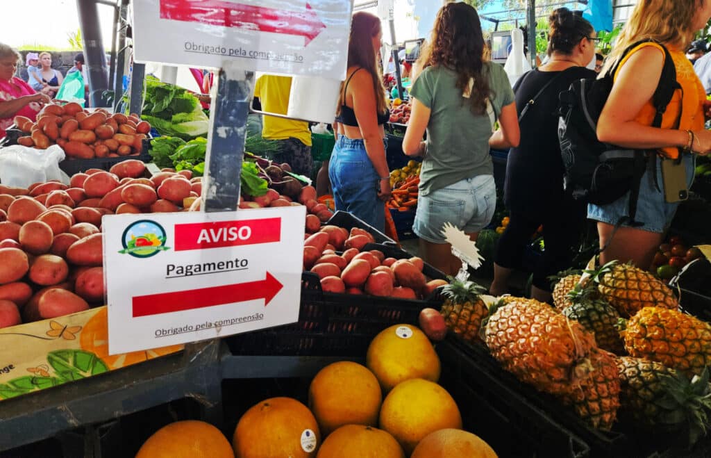 Farmers Market in Santana