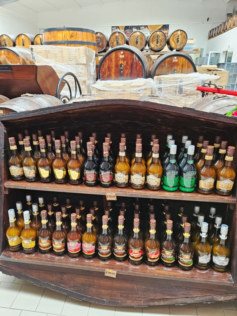Licor Factory Mulher de Capote