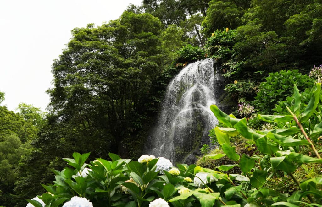 Ribeira dos Caldeiroes