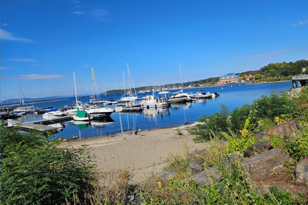 Cycling Tour along Lake Champlain