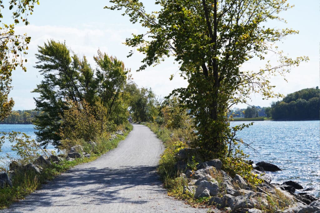 Cycling Tour along Lake Champlain