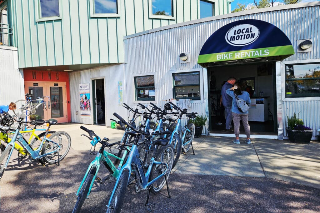 Cycling Tour along Lake Champlain