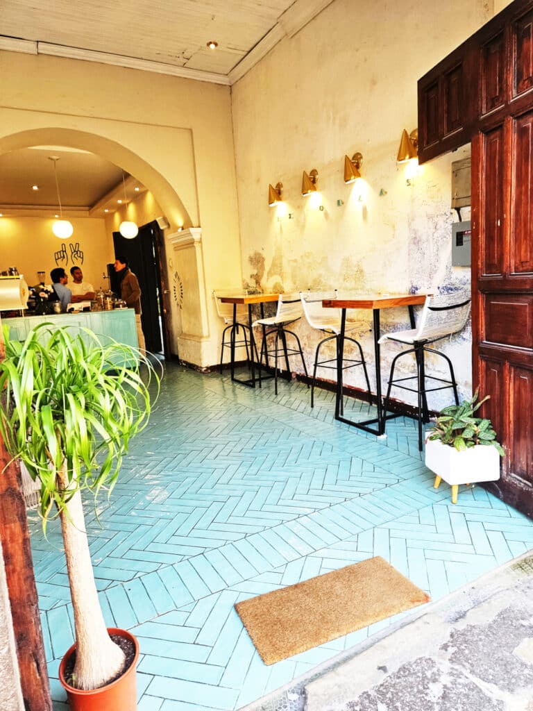 Cafe 12 Onzas in Antigua