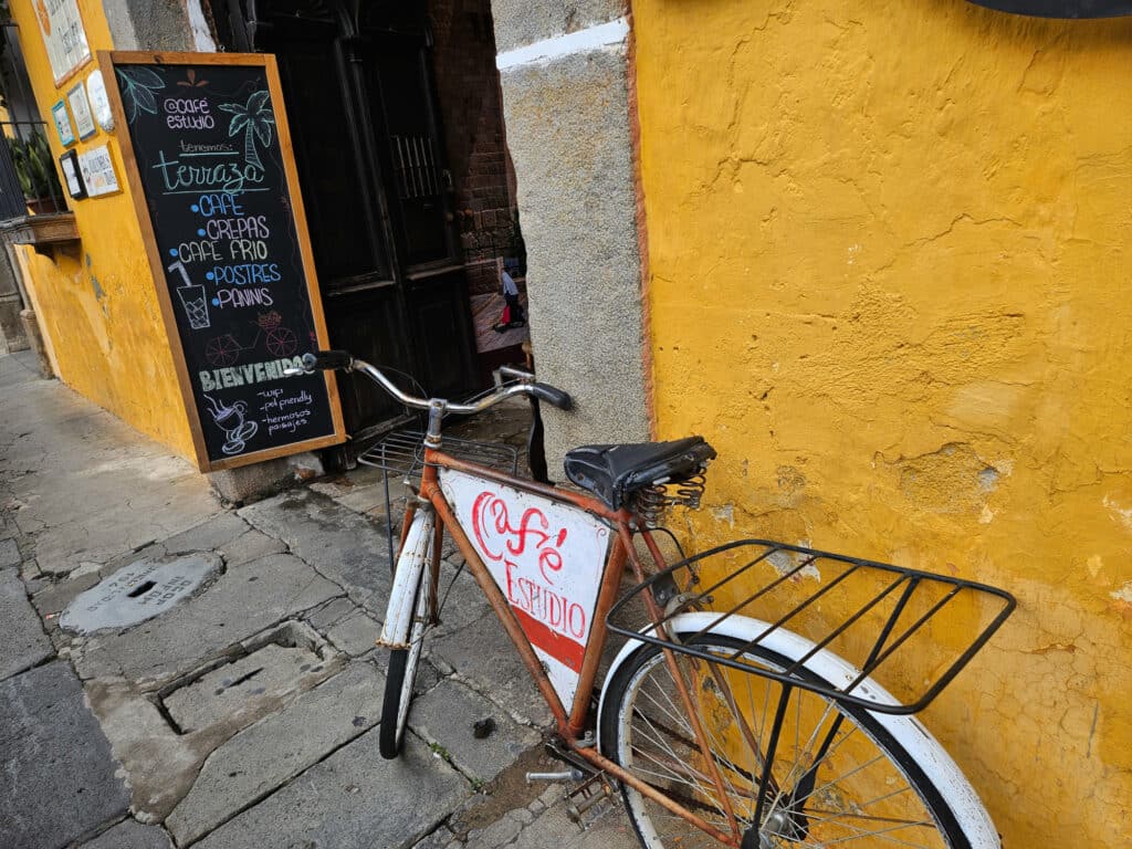 Cafe Estudio in Antigua
