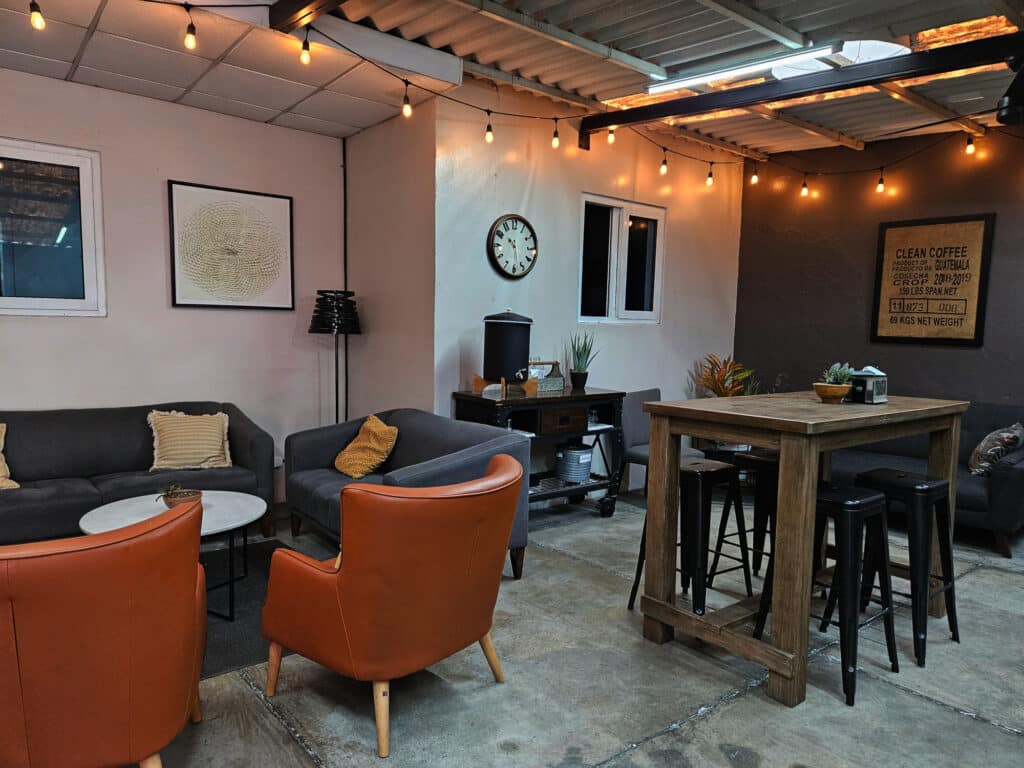 La Vid Coffee Roasters Cafe in Antigua