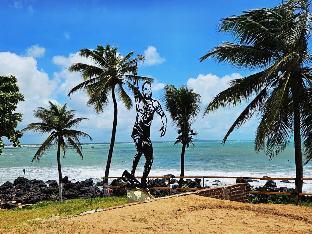 Statue of Italo Ferreira in Baia Formosa