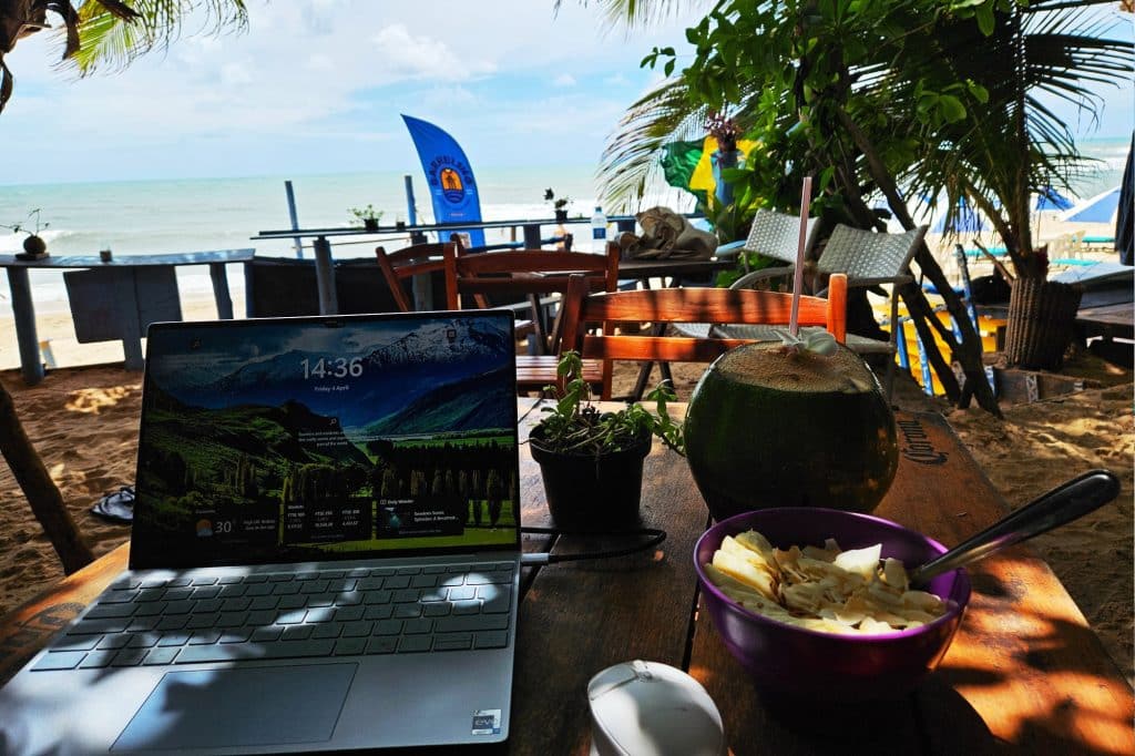 Barreling Surf School and Acai bar